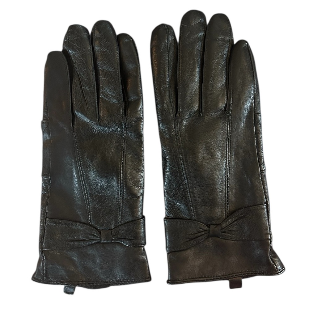 Charming Charlie | Women’s Black Leather Fleece Lined Gloves Wrist Bow Detail OS